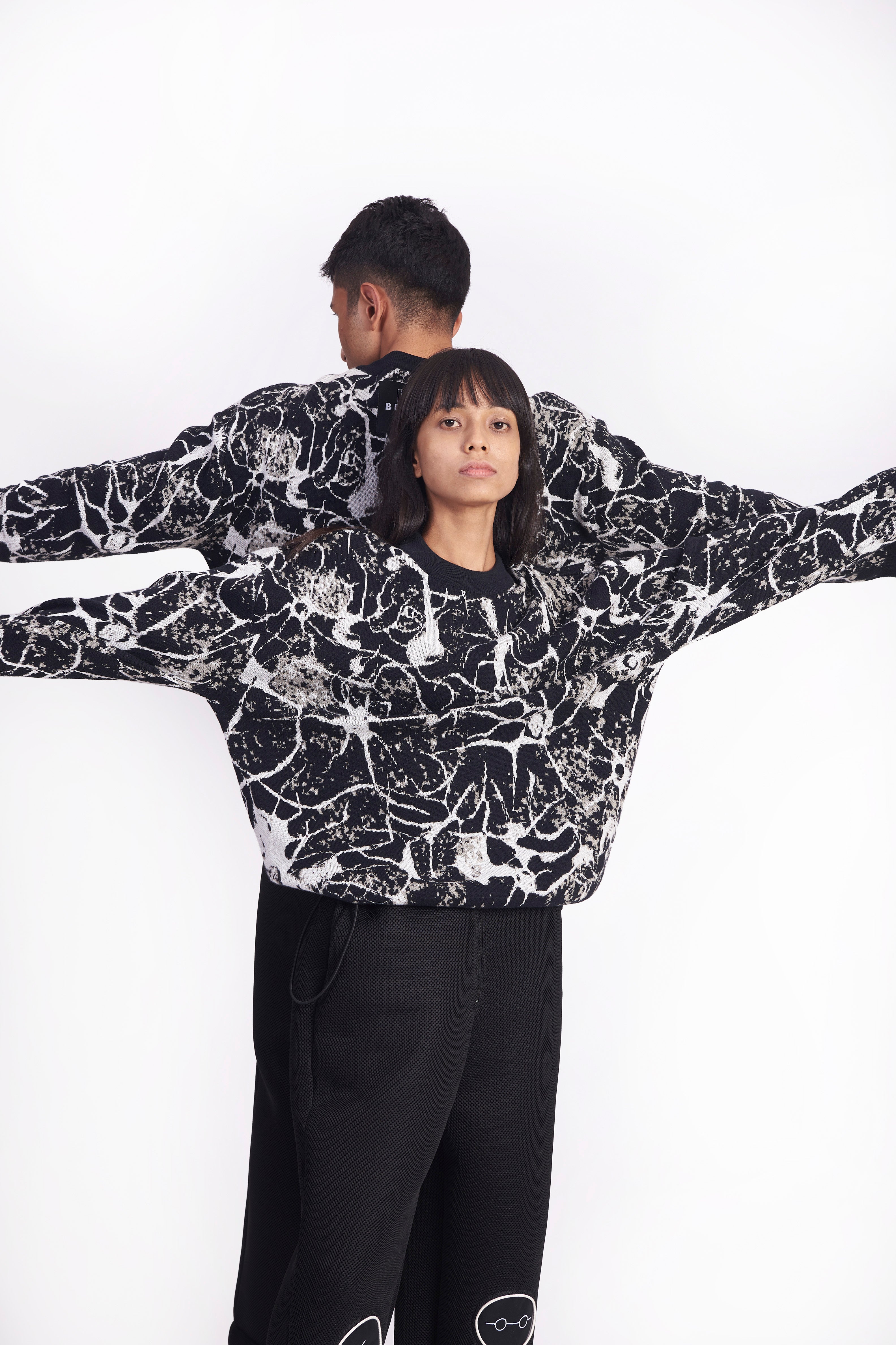 neuronsweater-main_1d989dca-